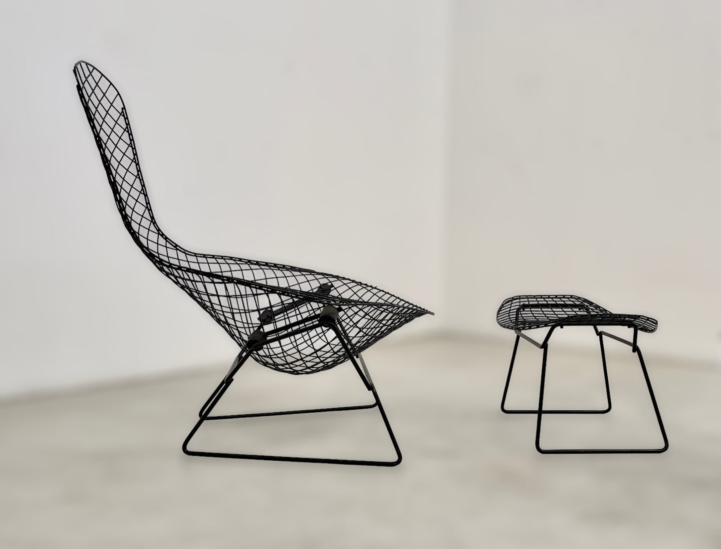 Harry Bertoia for Knoll, Bird Lounge Chair with ottoman, 1970s