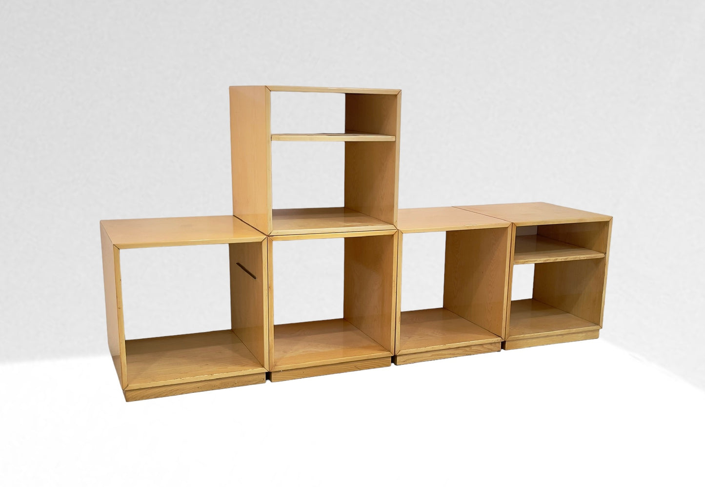 Giovanni Offredi for Saporiti Bookcase, 1970s.