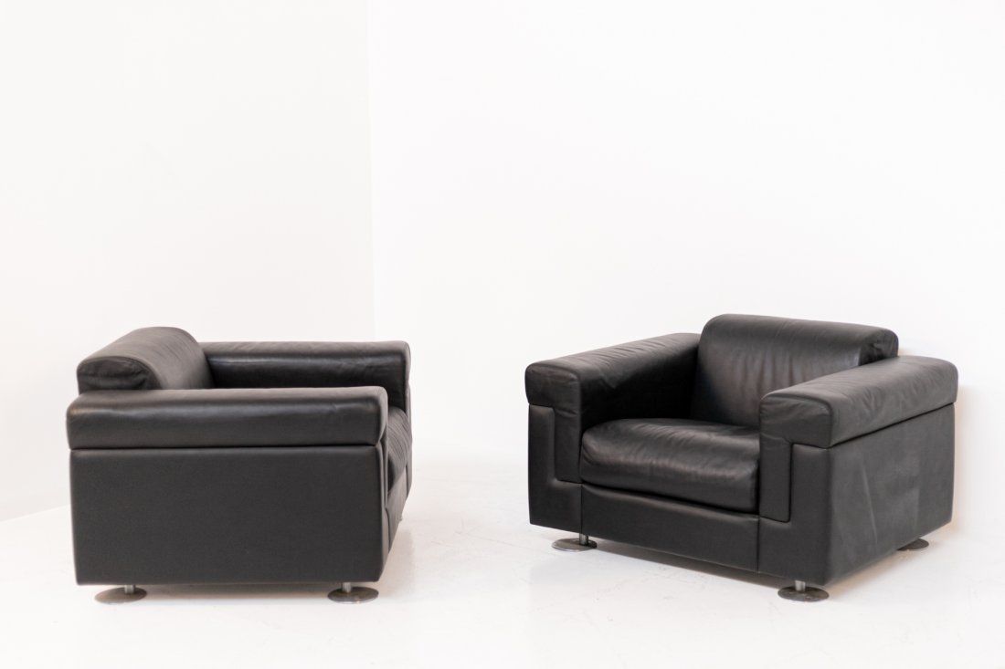 Osvaldo Borsani for Tecno Armchairs model D120, 1960s