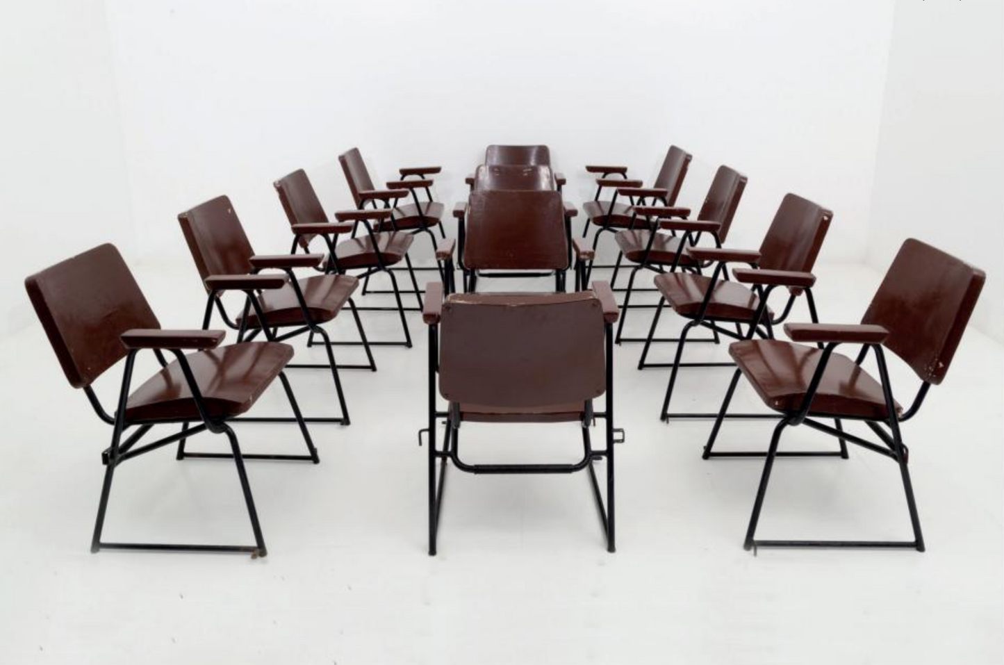 BBPR Lacquered Wood and Iron Rod Living Room Set for Michelin Sport Club, D.A.M.I., 1930s, Set of 12