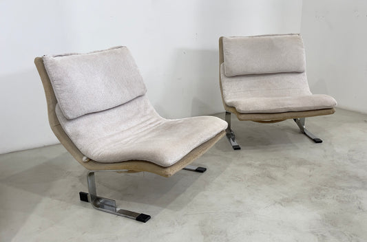 Pair of Onda armchairs by Giovanni Offredi for Saporiti Italia, 1970s