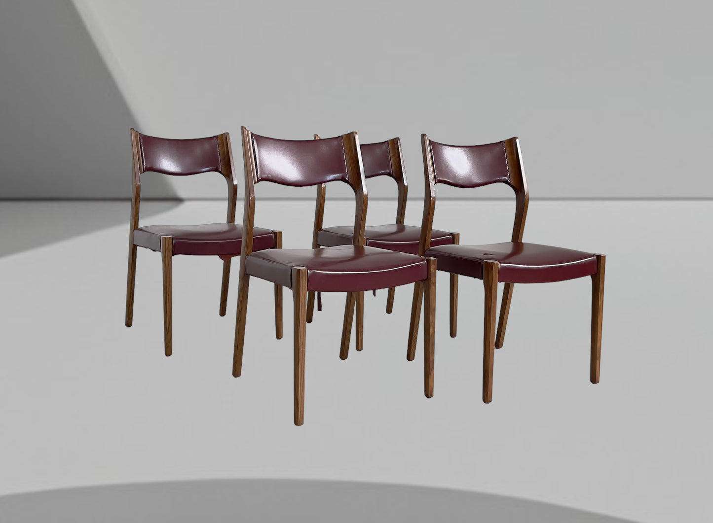 Four Italian chairs, 1950s