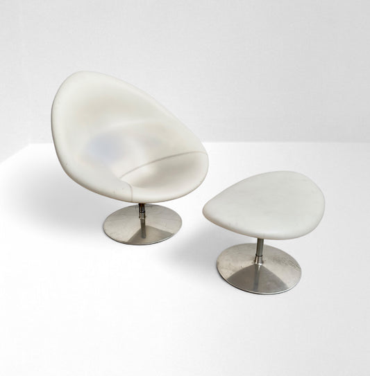 Pierre Paulin, White Big Globe Lounge Chair with Ottoman