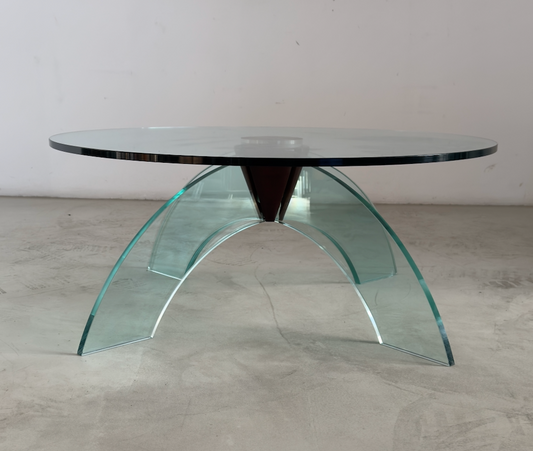 Coffee table, Italian manufacture. 1970s.