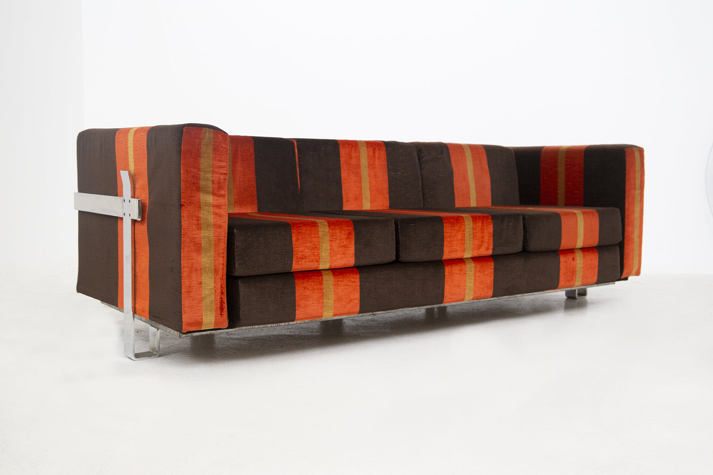 Sofa by Kazuhide Takahama for Simon Gavina, 1970s