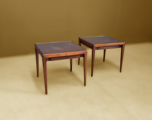 Osvaldo Borsani Pair of Coffee Tables /Nightstands, 1950s