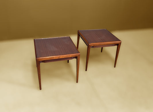 Osvaldo Borsani Pair of Coffee Tables /Nightstands, 1950s