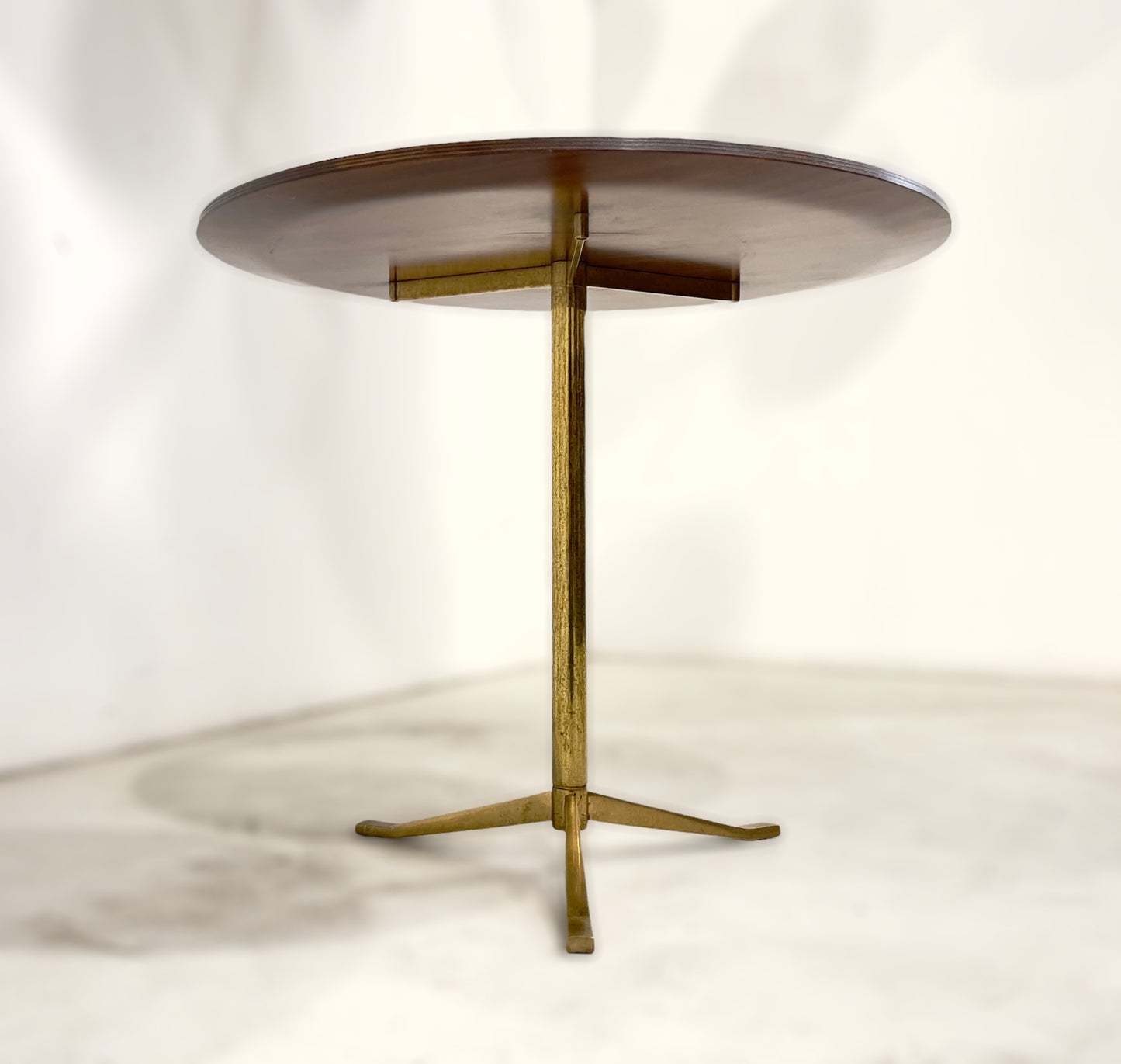 Osvaldo Borsani for Arredamenti Borsani, Varedo Rare coffee table., 1950s.